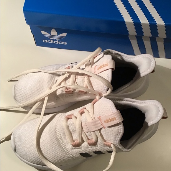 Adidas Cloud Samba - Picture 5 of 5